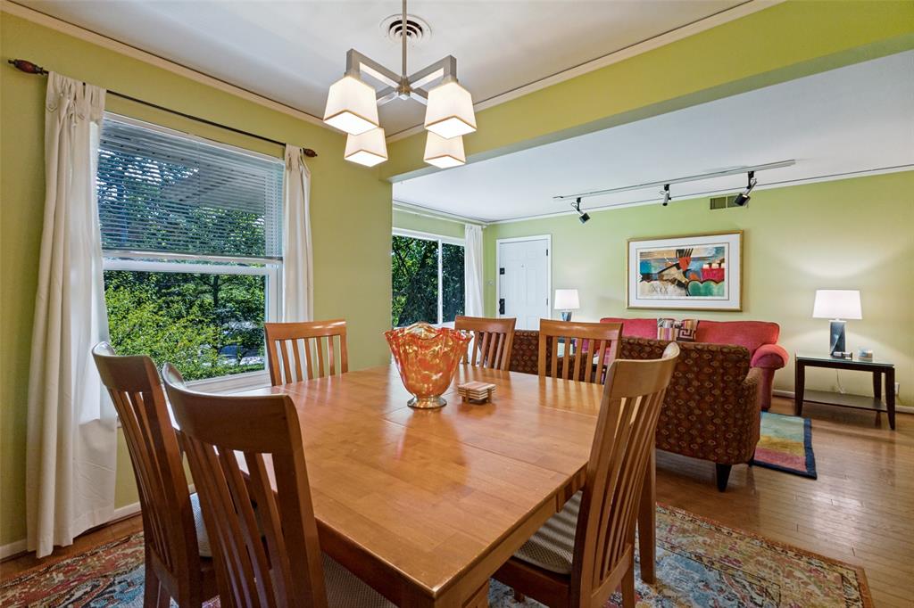 605 S Ravinia Drive Property Photo 8