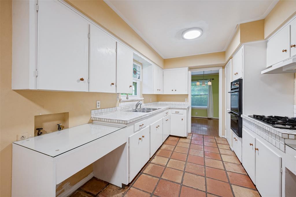 605 S Ravinia Drive Property Photo 10