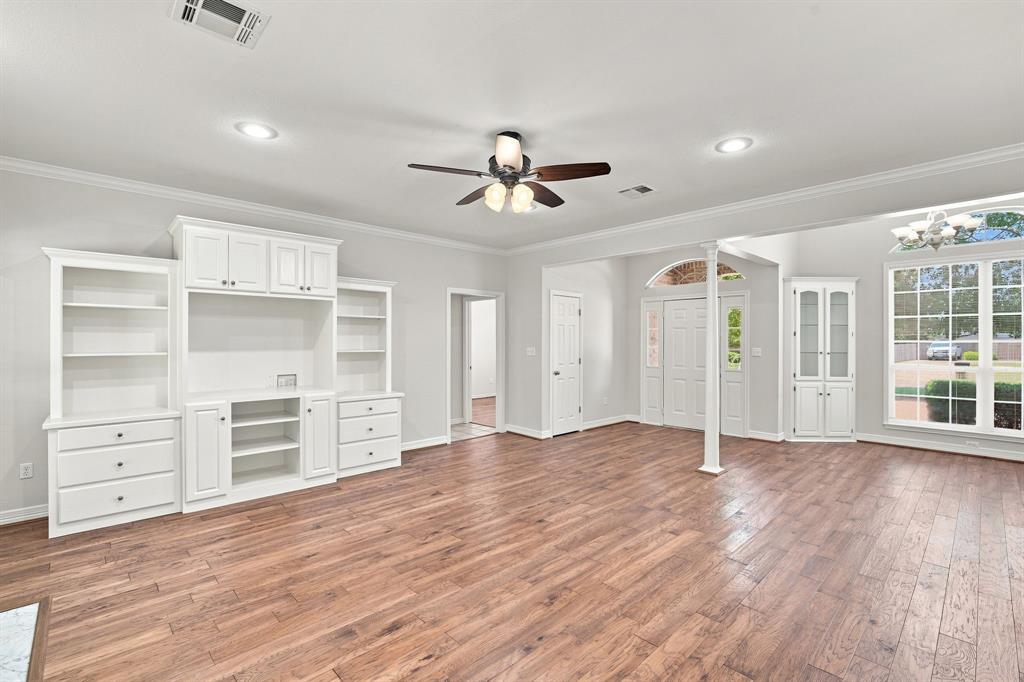 104 Chaparral Drive Property Photo 6