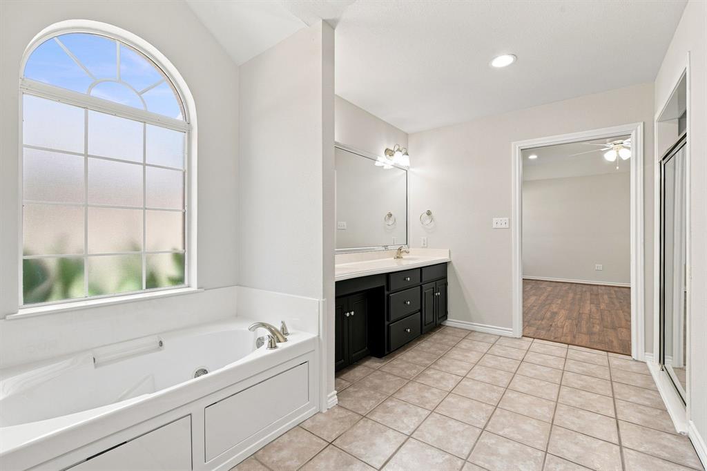 104 Chaparral Drive Property Photo 23