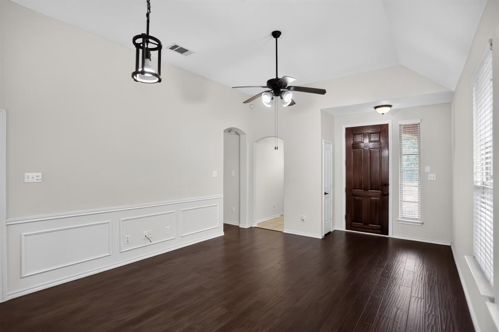 8418 Timberbrook Lane Property Photo 3
