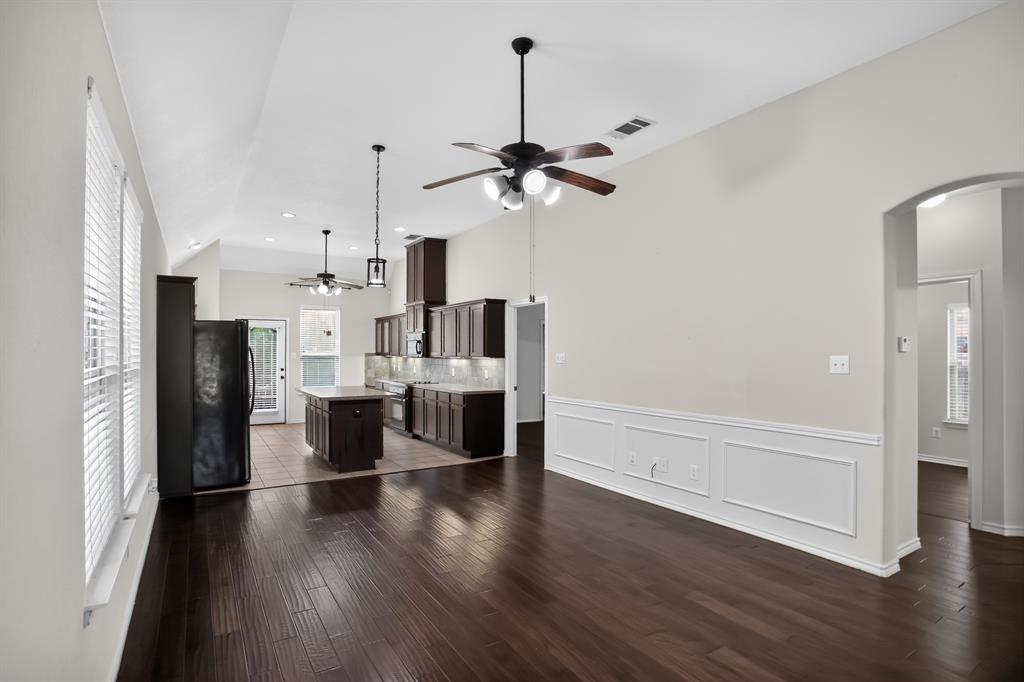 8418 Timberbrook Lane Property Photo 4