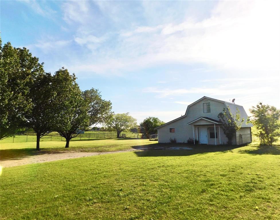 31 Rogers Circle Property Photo 3
