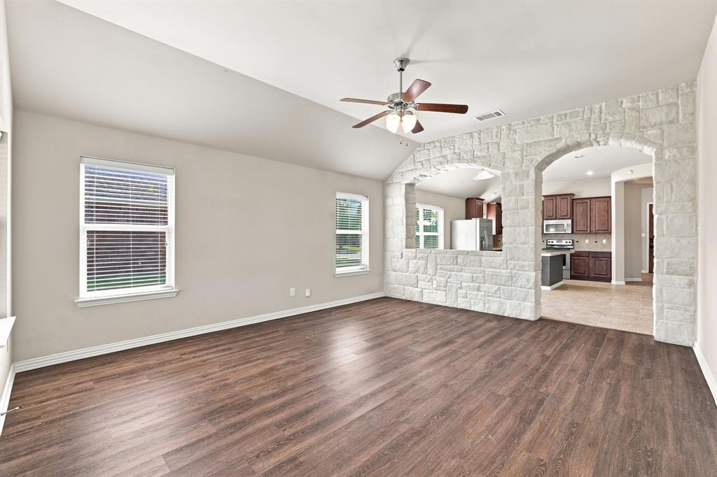 255 Archer Way Property Photo 14