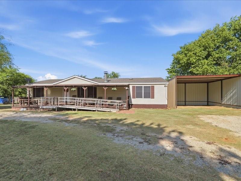 7515 County Road 1014a Property Photo 3
