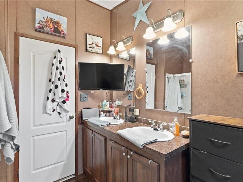 7515 County Road 1014a Property Photo 27
