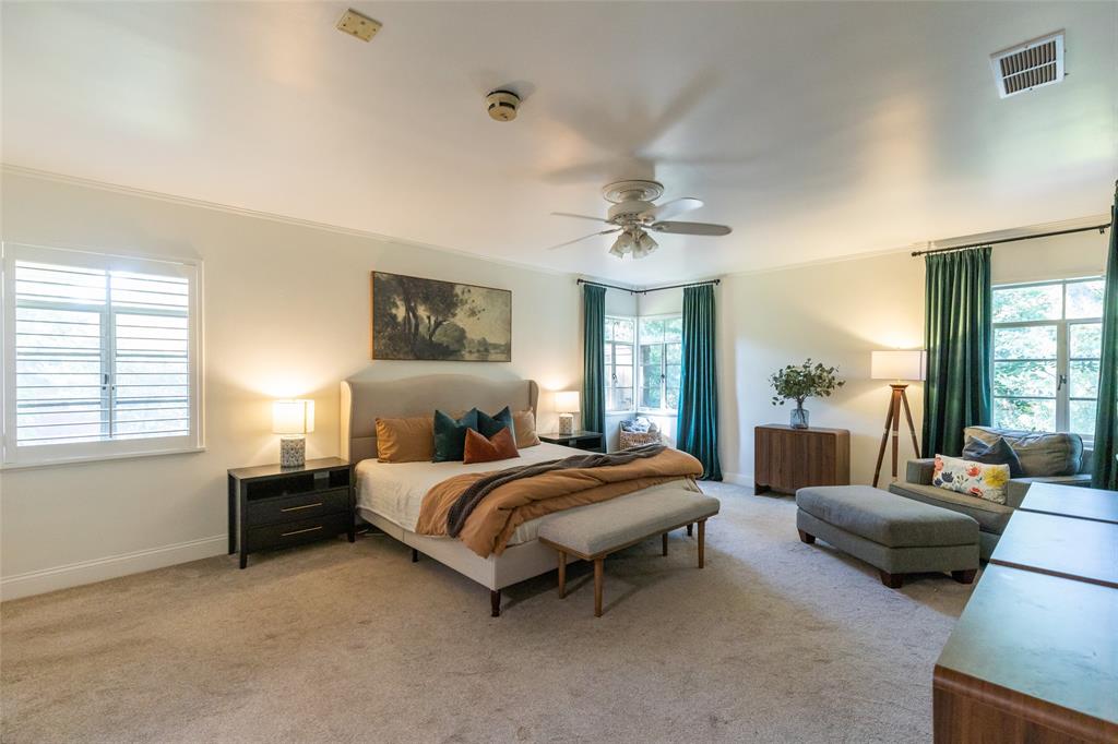 3765 Woodridge Drive Property Photo 23