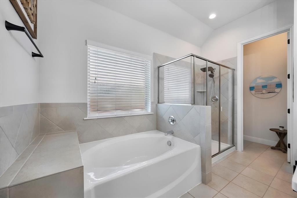 5021 Chisholm View Drive Property Photo 28