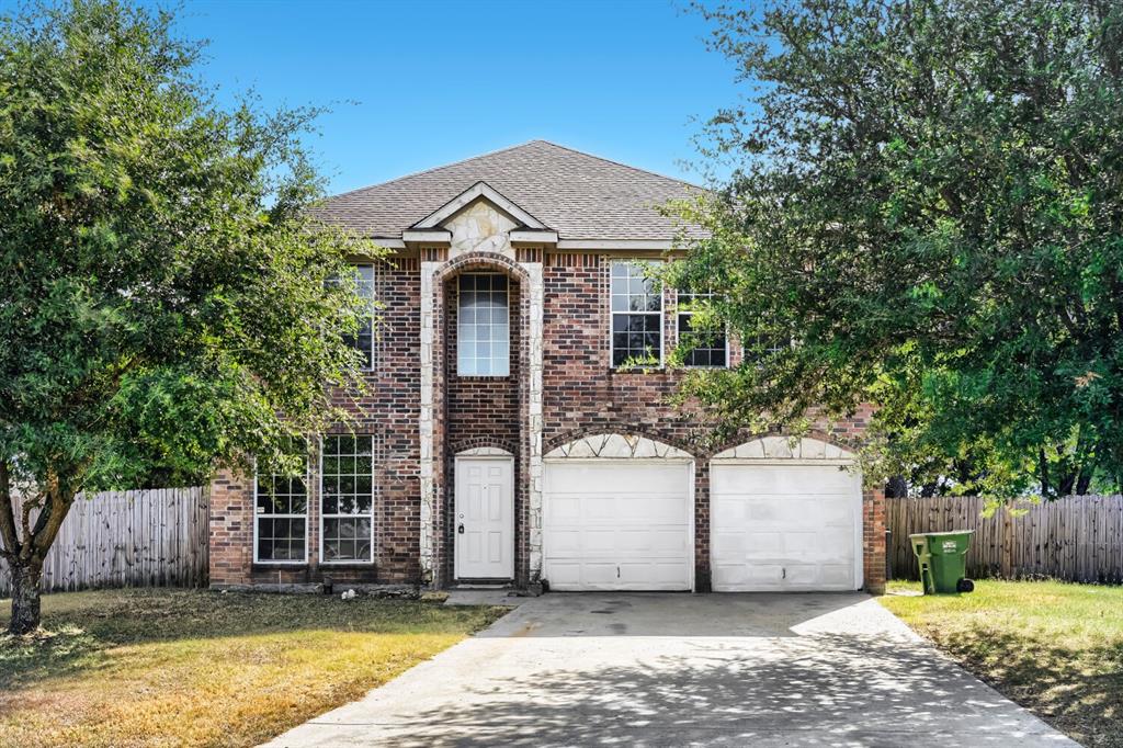 2709 Maci Court Property Photo 1