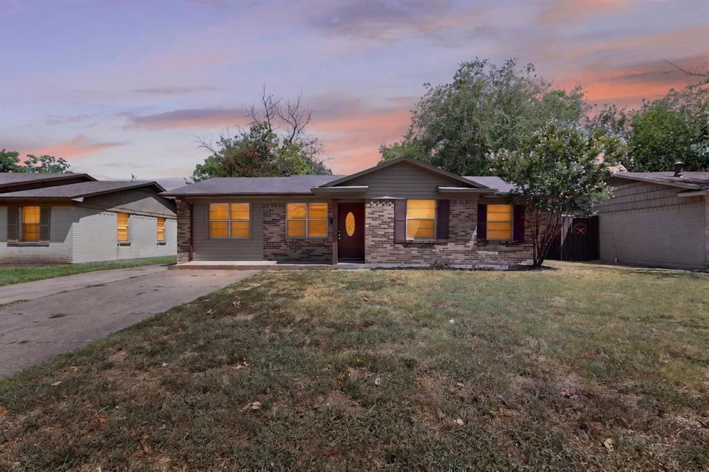 917 Miranda Drive Property Photo 1