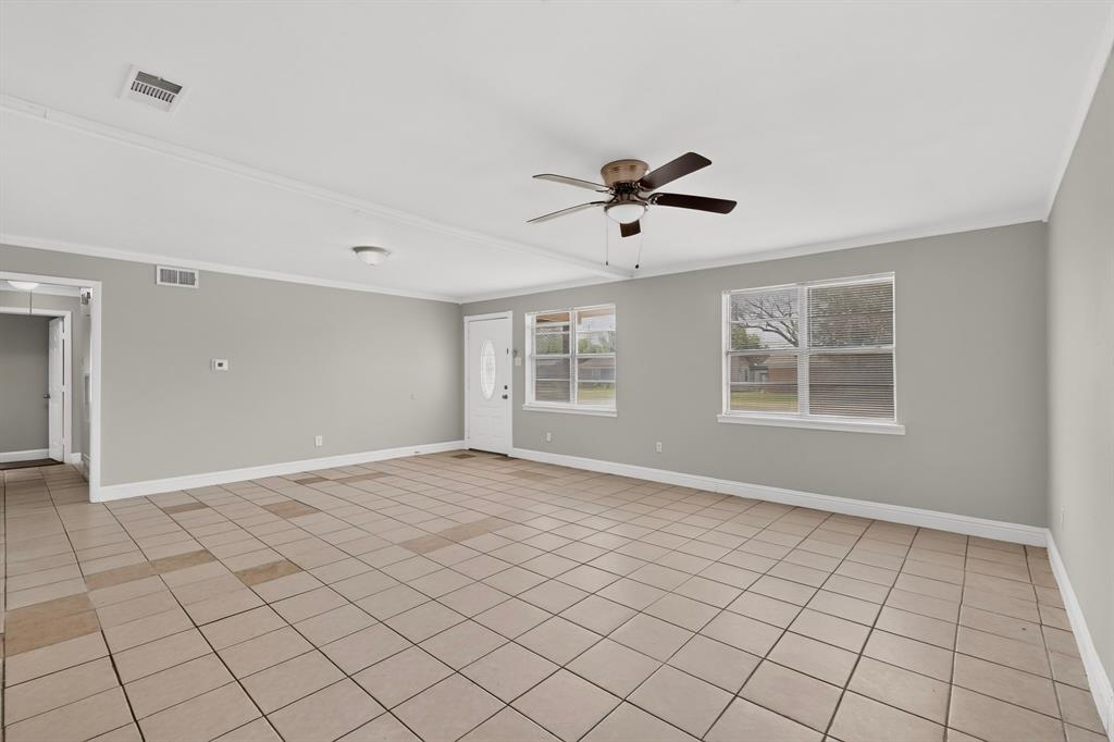 917 Miranda Drive Property Photo 6