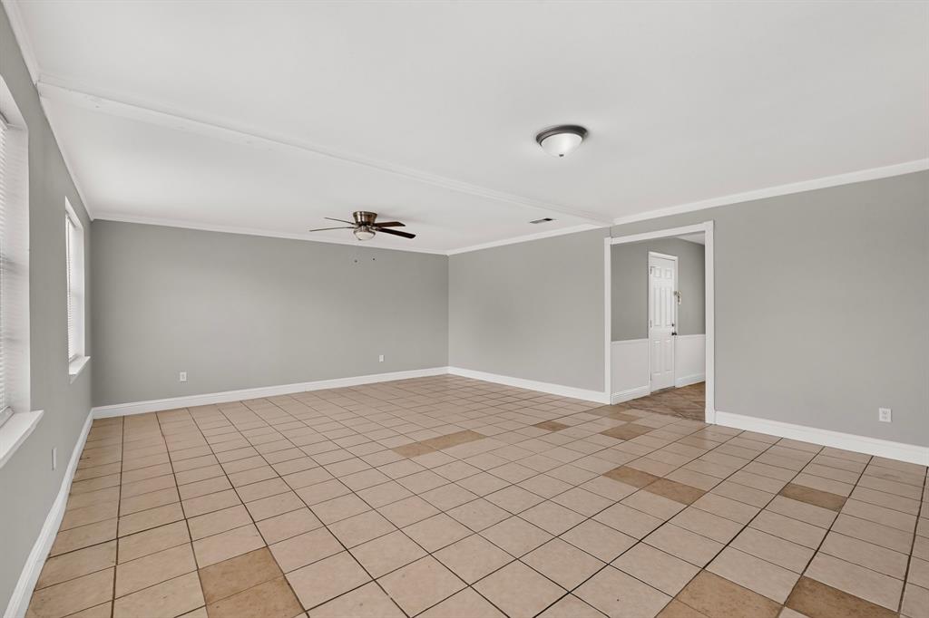 917 Miranda Drive Property Photo 7