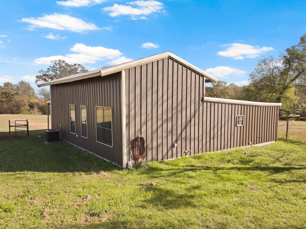 785 County Road 4840 Property Photo 16