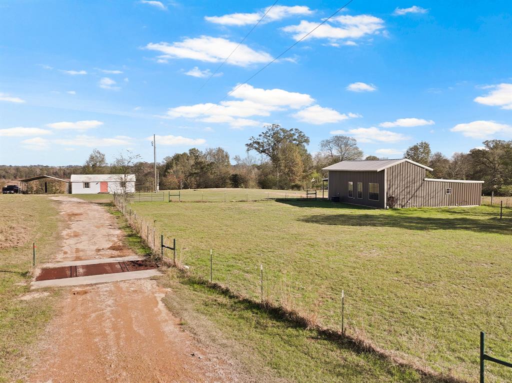 785 County Road 4840 Property Photo 17