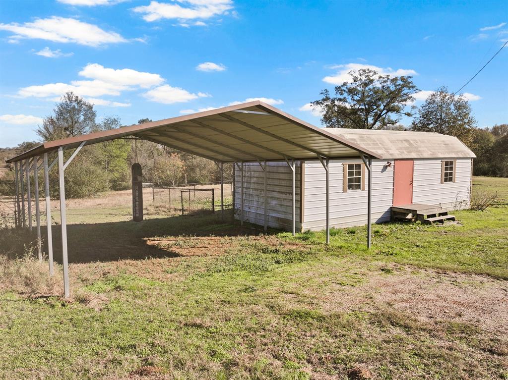 785 County Road 4840 Property Photo 20