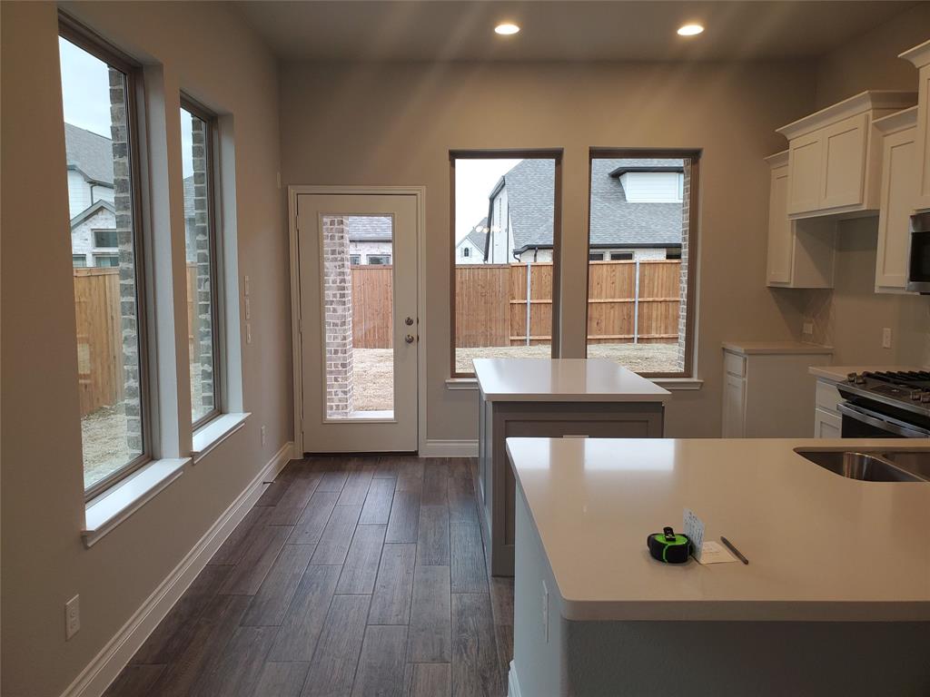 2321 Birdwell Cove Property Photo 6