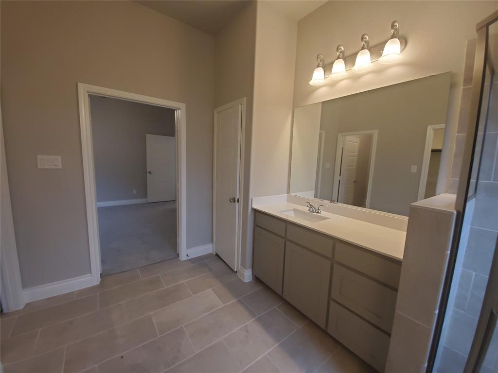 2321 Birdwell Cove Property Photo 9