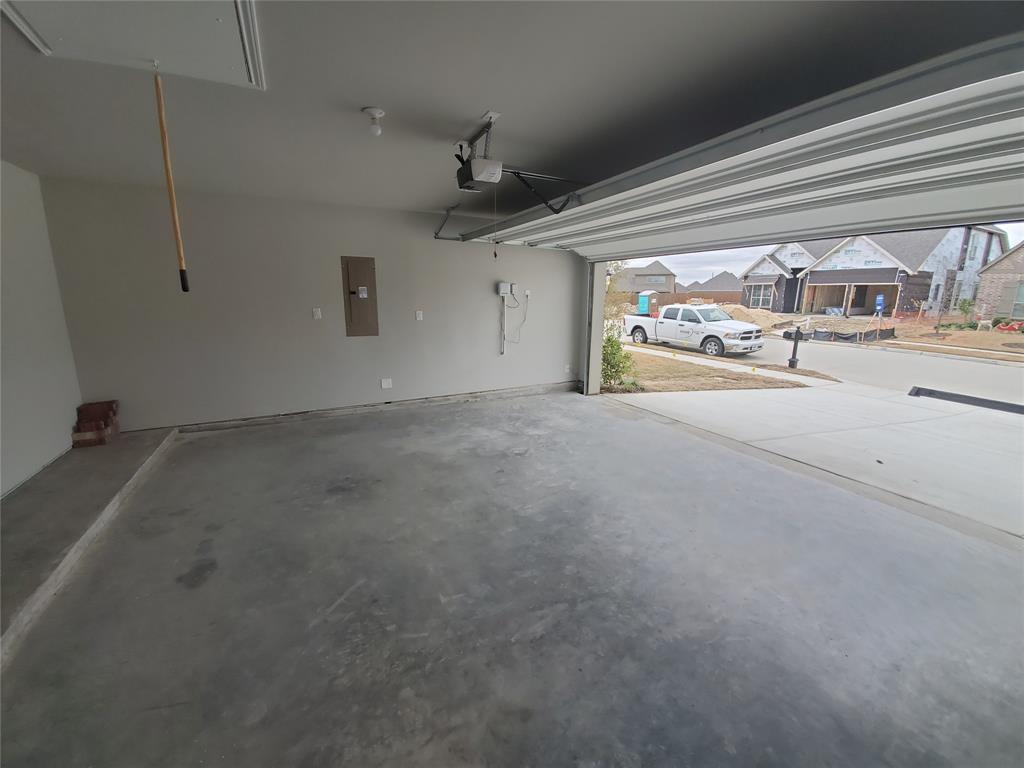 2321 Birdwell Cove Property Photo 17