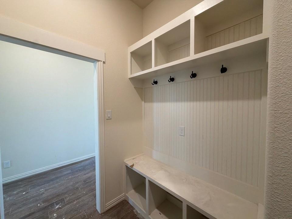 153 Pheasant Run Drive Property Photo 12