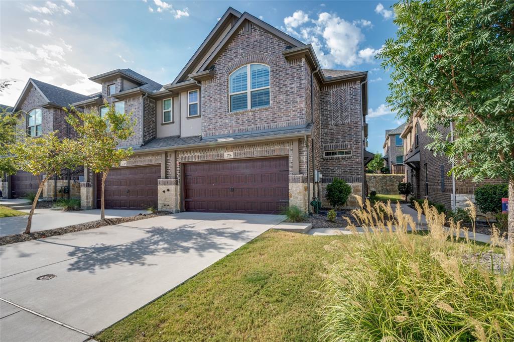2736 Majesty Drive