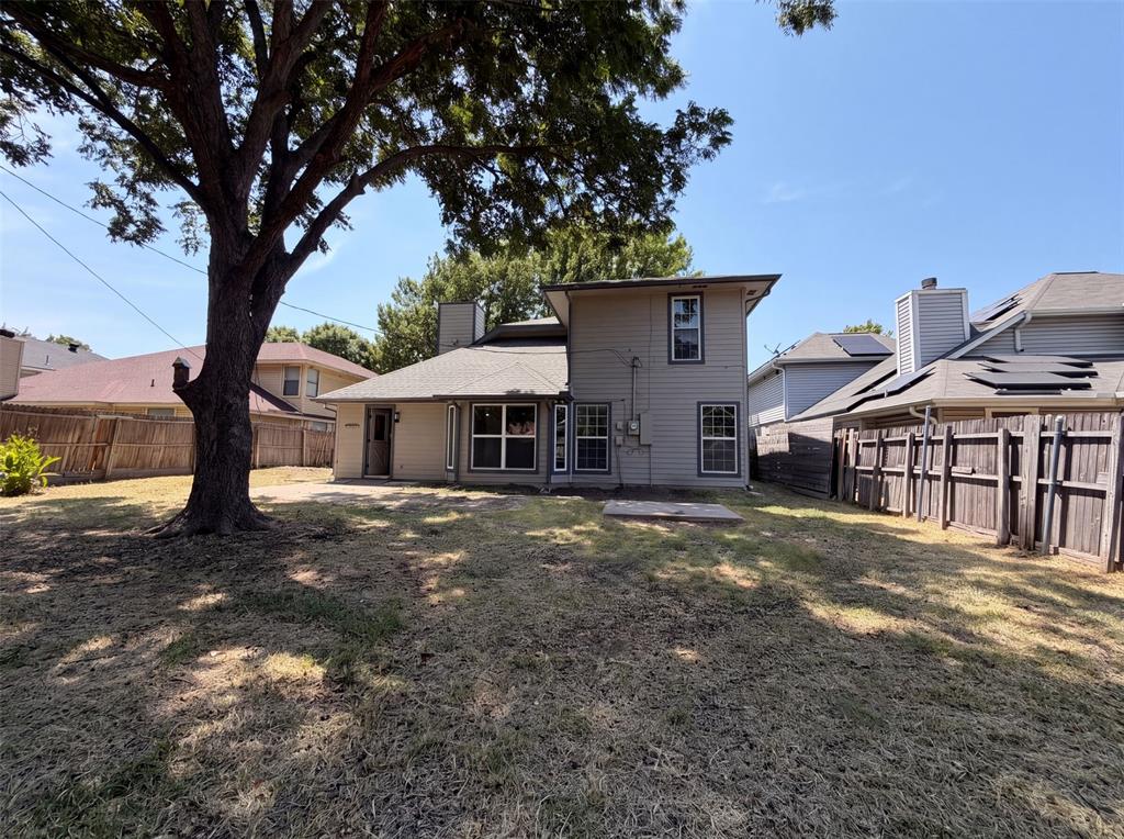 6315 Meadow Glen Drive Property Photo 5