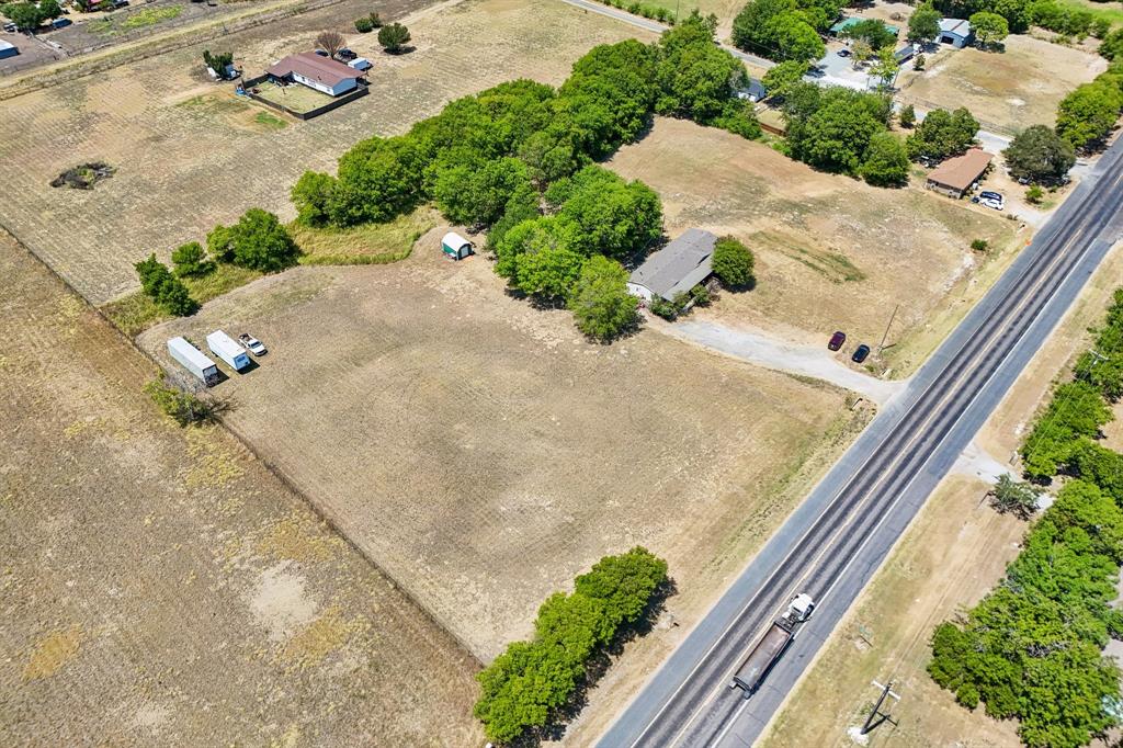 5433 State Highway 160 Property Photo 4