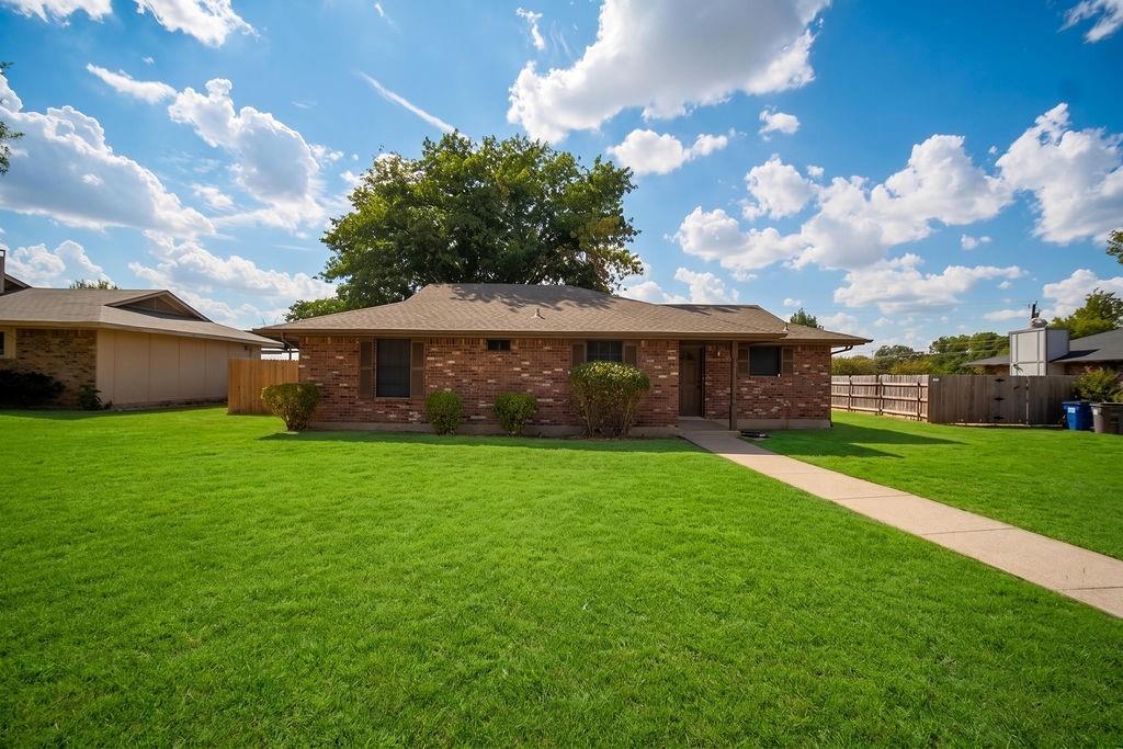 1715 Jenkins Lane
