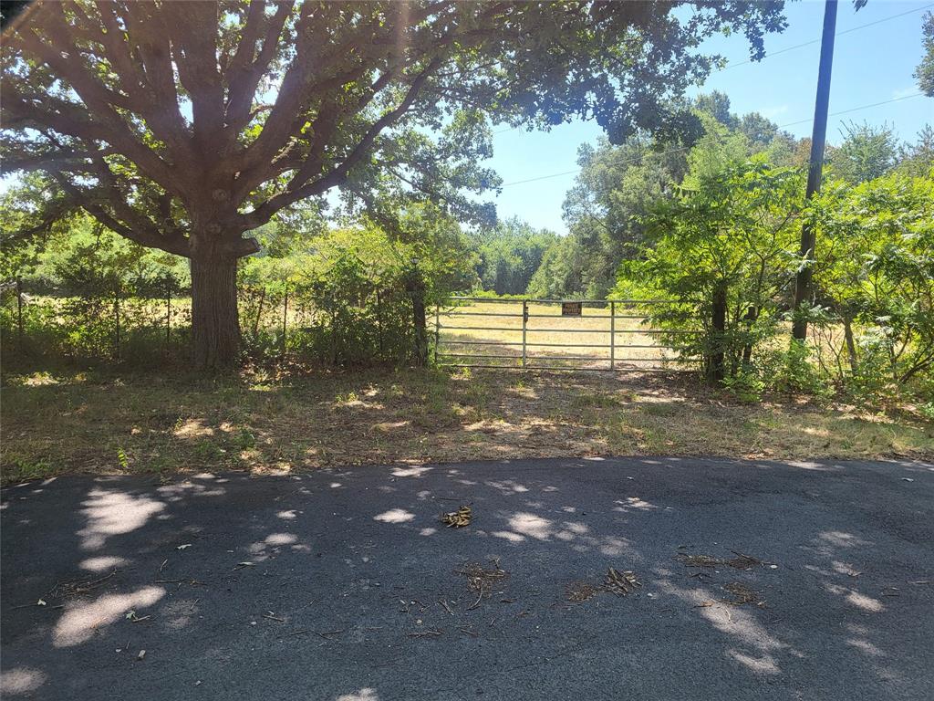925 S Main Property Photo 1
