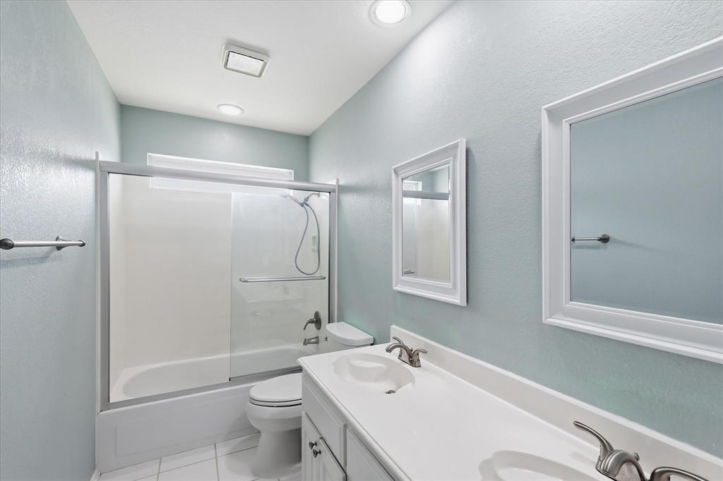 1014 Timbercreek Drive Property Photo 23