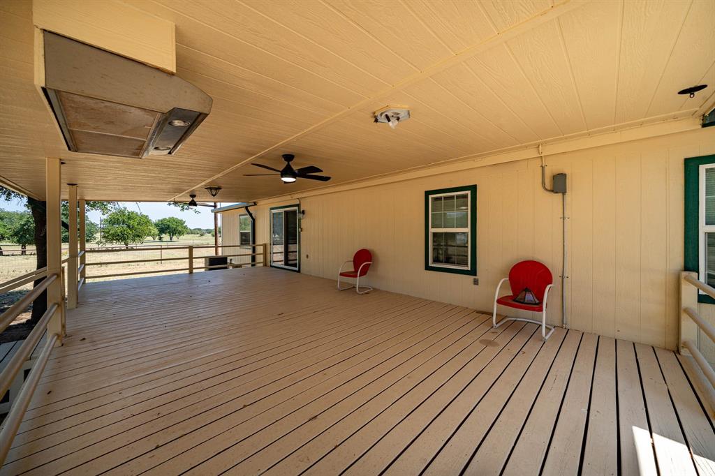 9545 Farm Road 1226 Property Photo 12