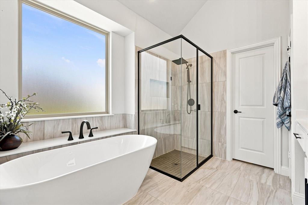 1863 Silver Birch Road Property Photo 22