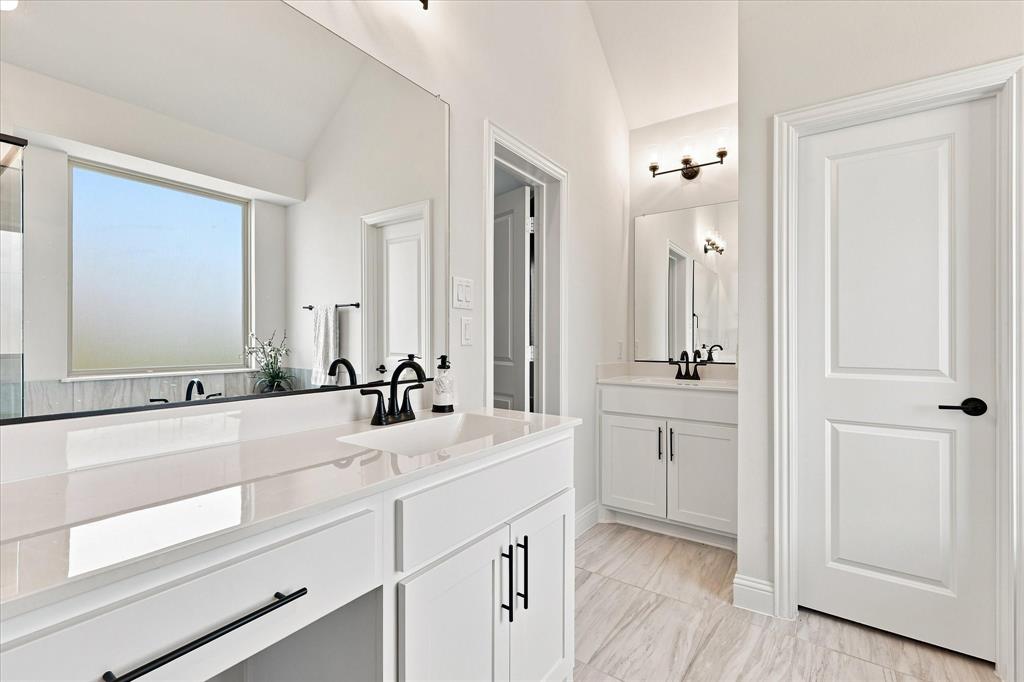 1863 Silver Birch Road Property Photo 24