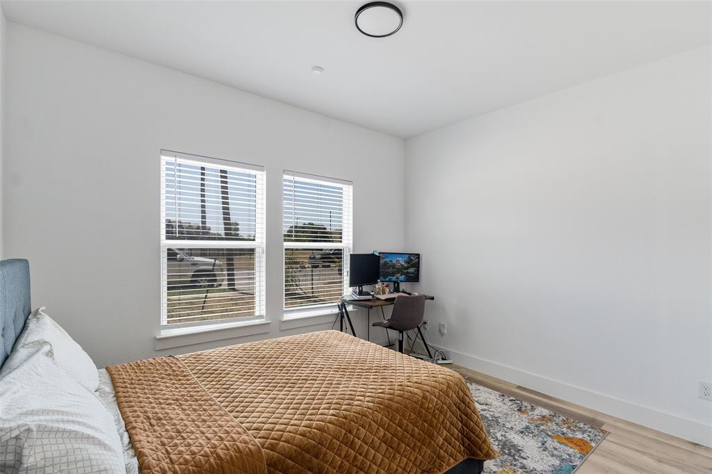 2749 Bethurum Avenue Property Photo 14