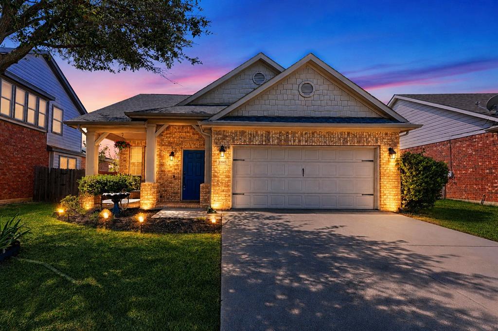 10969 Hawks Landing Road Property Photo 1