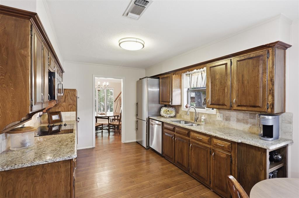 2308 Briarwood Boulevard Property Photo 16