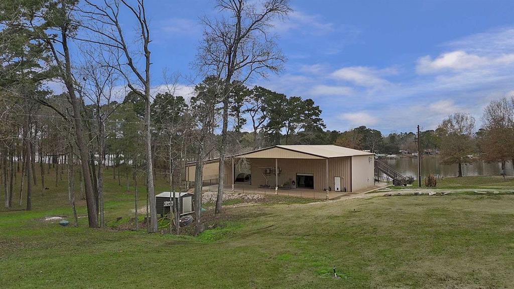 111 Cypress Bay Drive Property Photo 6