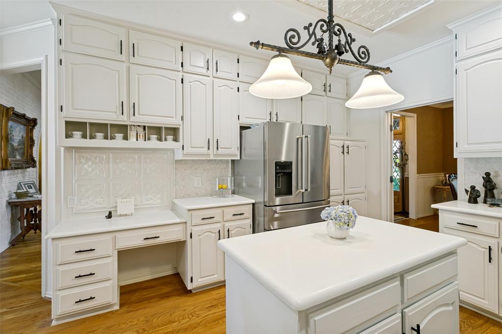 6721 Cool Meadow Drive Property Photo 7