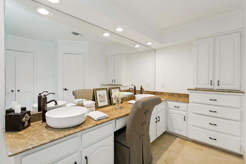 6721 Cool Meadow Drive Property Photo 20