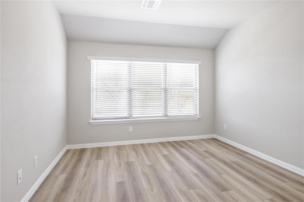 6717 Glimfeather Drive Property Photo 14
