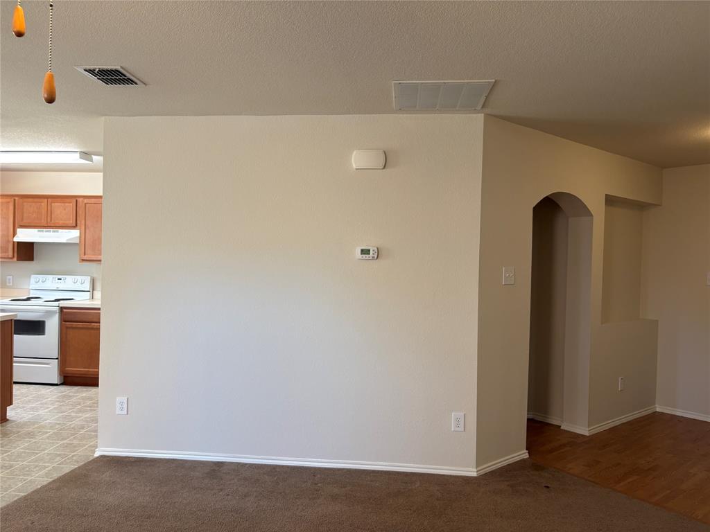 620 Fleming Property Photo 6
