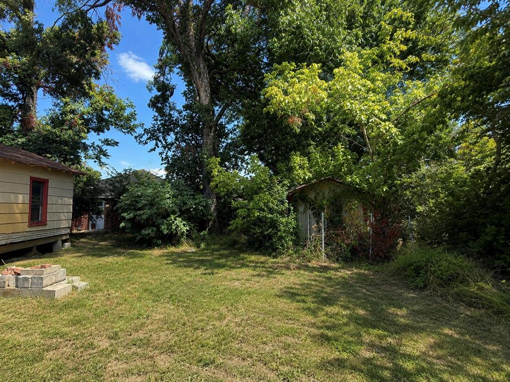 921 S Medora Street Property Photo 16