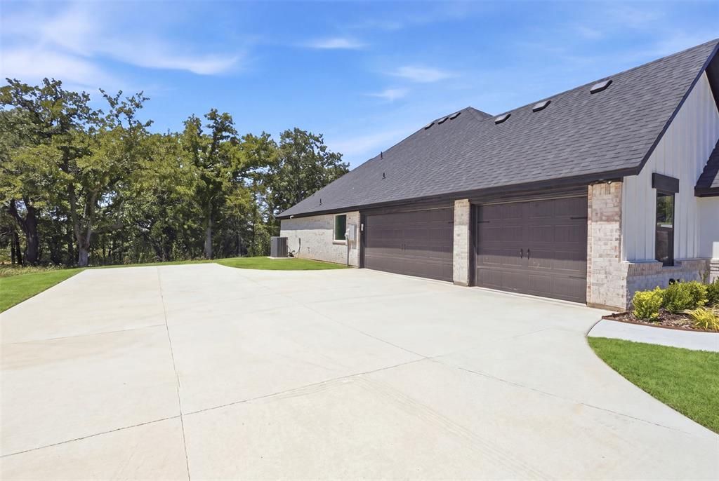 2017 Forest Bridge Drive Property Photo 3