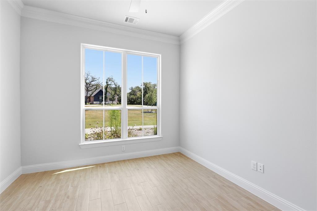 2017 Forest Bridge Drive Property Photo 7