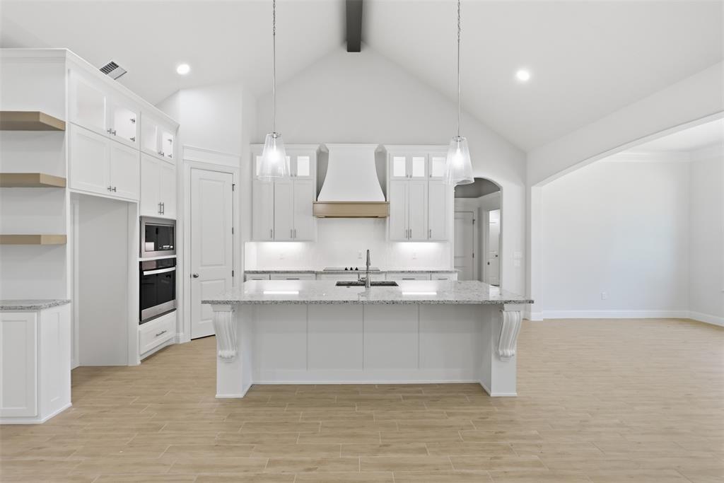 2017 Forest Bridge Drive Property Photo 13