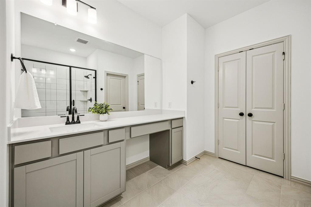 721 4th Street Property Photo 19