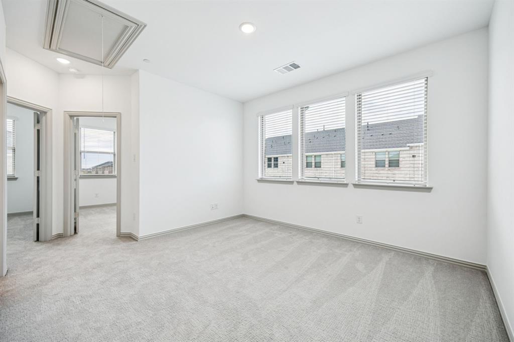 721 4th Street Property Photo 25