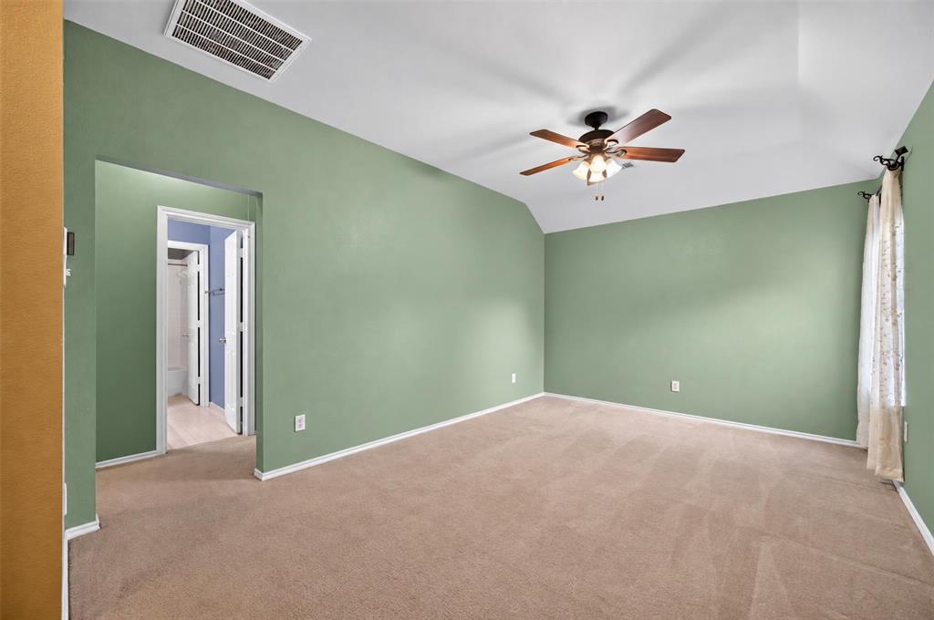 1911 Enchanted Lane Property Photo 25