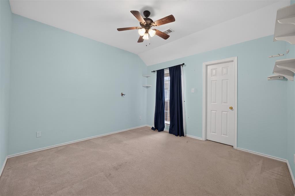 1911 Enchanted Lane Property Photo 28
