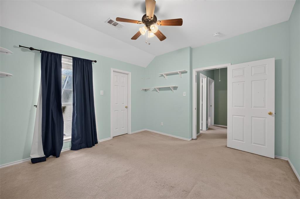 1911 Enchanted Lane Property Photo 29