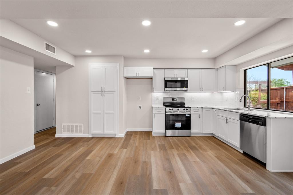 1453 Saint Patrick Drive Property Photo 12
